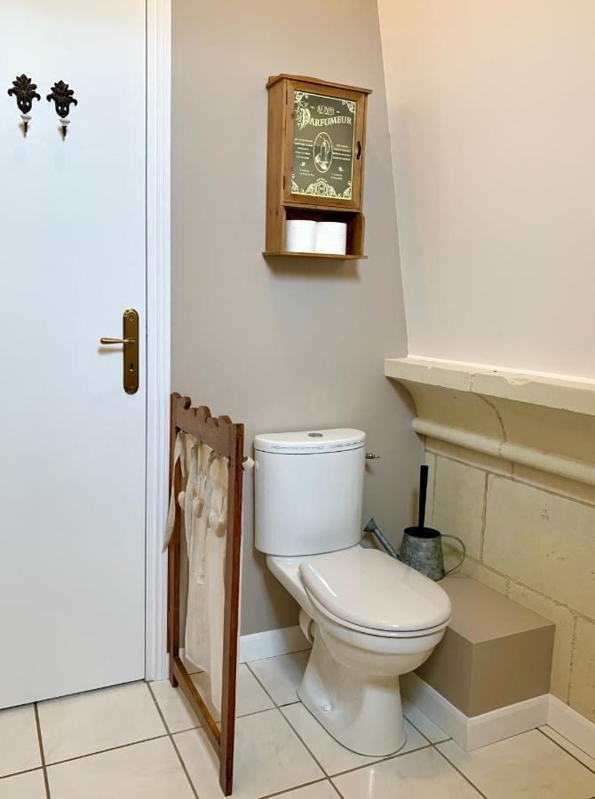 L'Ange Est Reveur Bed & Breakfast ลองเฌส์ ภายนอก รูปภาพ